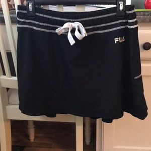 Fila skort
